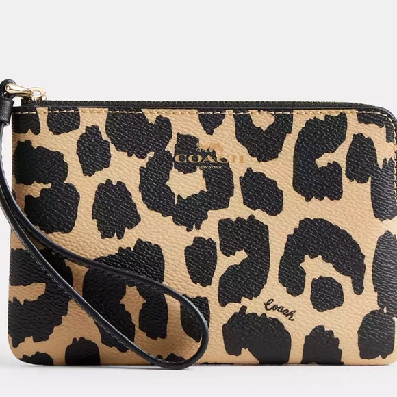 Coach Corner Zip Wristlet With Leopard Print - Picture 2 of 3